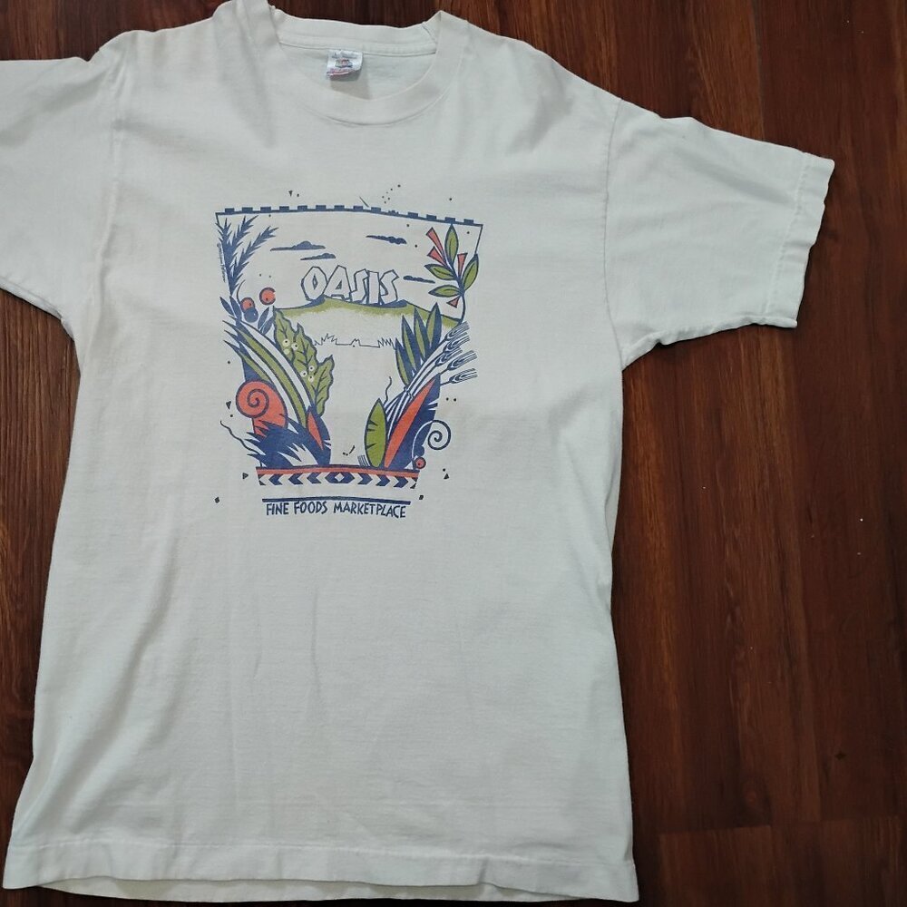 Vintage 90s Oasis Fine Foods Marketplace T-Shirt - Picture 3 of 8